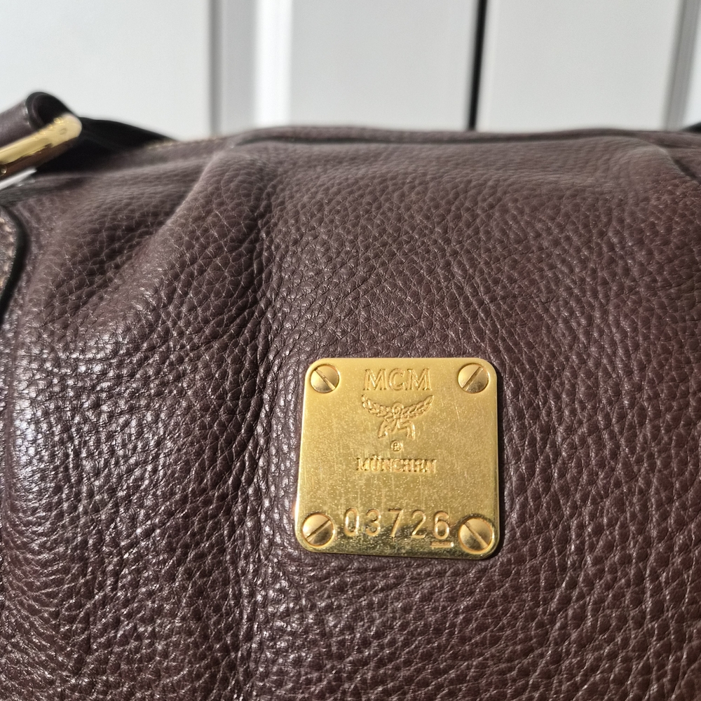 MCM Brown Leather Tote Bag with Gold Hardware - Picture 3 of 16